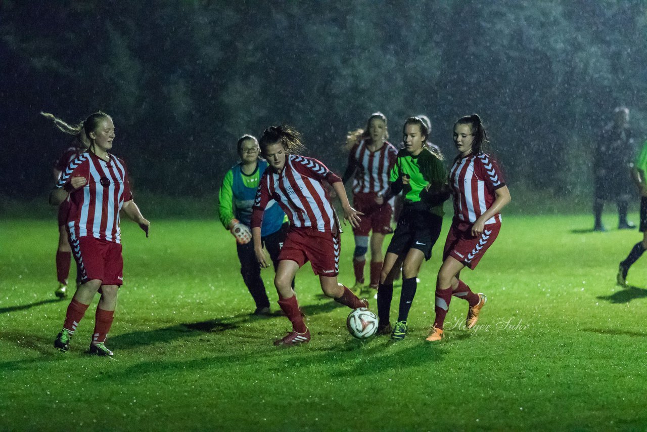 Bild 108 - B-Juniorinnen TuS Tensfeld - MTSV Olympia Neumnster : Ergebnis: 4:1